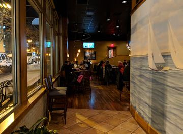 michigan/grand-rapids/restaurant/leo-s-seafood-restaurant-bar
