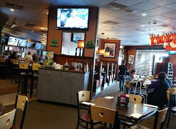 missouri/lincoln-hills/restaurant/joey-b-s-food-drink-concord