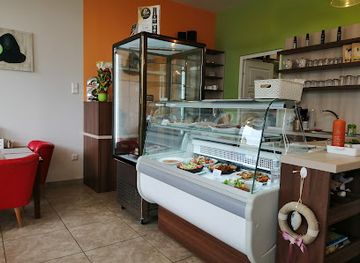 hungary/zalaegerszeg/restaurant/vegan-bazis-etterem