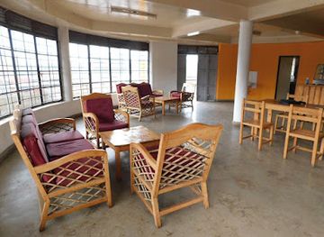 uganda/fort-portal/restaurant/momo-safari-bakery-and-cafe