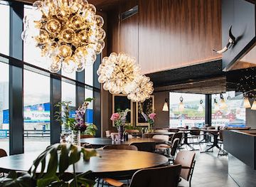 faroe-islands/norooyar/restaurant/angus-steakhouse
