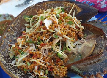 thailand/rayong/mae-ram-phueng-beach/restaurant/rayong-beach-restaurant