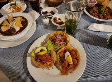 mexico/yucatan-peninsula/restaurant/la-chaya-maya