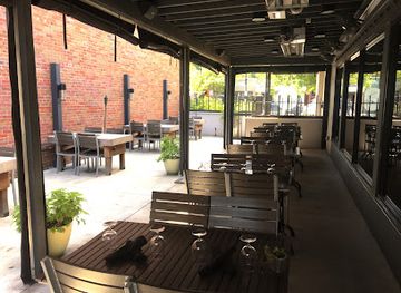 south-carolina/north-charleston/restaurant/basil-thai-cuisine-park-circle