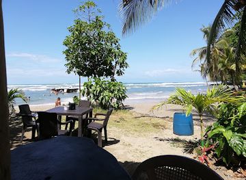 costa-rica/puerto-viejo/restaurant/stanford-s