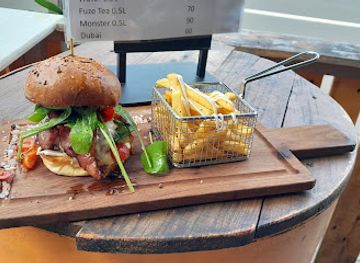 mauritius/grand-gaube/restaurant/lb-burgers