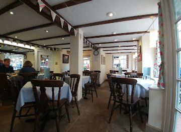 united-kingdom/whitby/restaurant/monks-haven