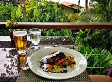 costa-rica/manuel-antonio/restaurant/claro-que-si-seafood-grill-wine-bar