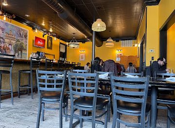 illinois/champaign/restaurant/sticky-rice