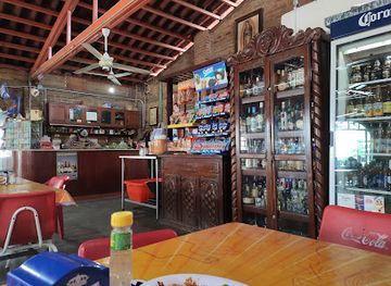 mexico/tierra-caliente/restaurant/restaurante-la-fogata