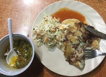 guatemala/livingston/restaurant/pupuseria-yesy-con-el-sabor-de-mama-rina