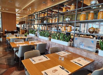 south-korea/jeju-city/restaurant/sky-on-5-dining