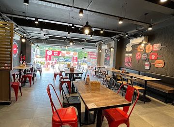 india/kanpur/saket-nagar/restaurant/pizza-hut