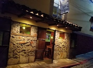 guatemala/quetzaltenango/restaurant/bajo-la-luna