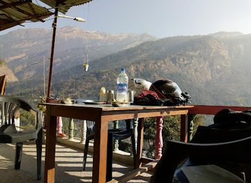 india/auli/restaurant/hotel-deva-view-point