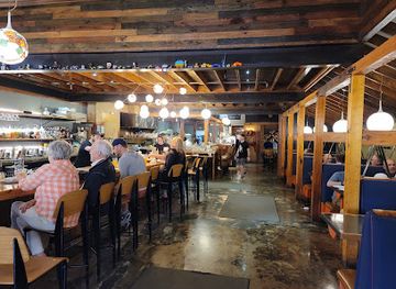 west-virginia/huntington/restaurant/backyard-pizza-and-raw-bar