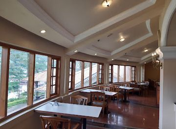 india/western-ghats/restaurant/ktdc-restaurant-munnar-multi-cuisine-tea-county-ktdc-ktd