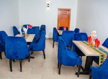 benin/cotonou/restaurant/restaurant-insolite