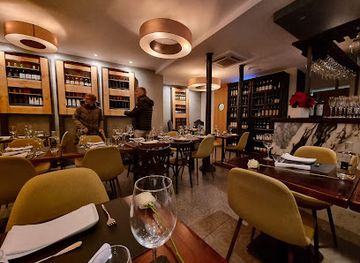 portugal/lisbon/bairro-alto/restaurant/consensual