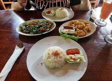 indonesia/west-papua/restaurant/logband-cozy-resto-bakery-waisai