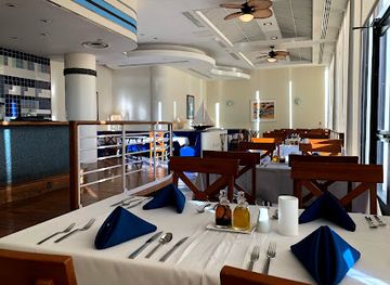 guam/tamuning-beach/restaurant/caravel