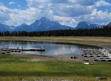 wyoming/bridger-teton-national-forest/restaurant/john-colter-s-ranch-house