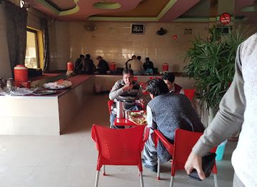 pakistan/malakand-division/restaurant/al-madina-restaurant