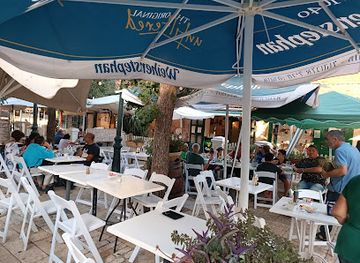 israel/zikhron-ya-akov/restaurant/charlies-restaurant