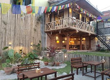 nepal/kathmandu/swayambhunath/restaurant/basuri-restaurant