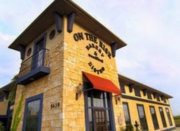 missouri/lake-of-the-ozarks/restaurant/on-the-rise-restaurant