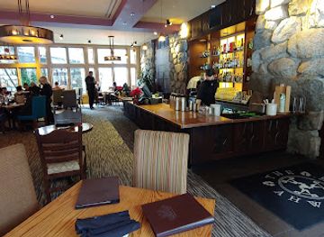 california/yosemite-village/restaurant/the-ahwahnee-bar
