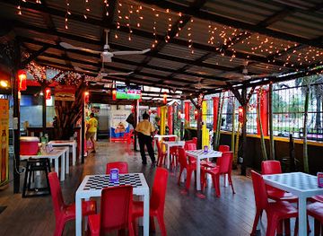 honduras/mosquito-coast/restaurant/nichas-burger-la-ceiba