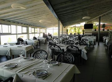 spain/cantabria/restaurant/restaurante-las-olas