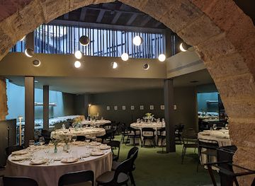 spain/valencia/restaurant/alma-del-temple