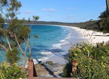 australia/jervis-bay/restaurant/cooked-goose-on-hyams