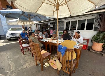 madagascar/antsirabe/restaurant/entre-2-mers