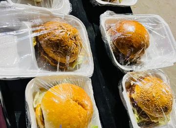 namibia/oshakati/restaurant/krusty-krab-burgers-065