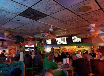 north-dakota/grand-forks/restaurant/parrot-s-cay-tavern-grill