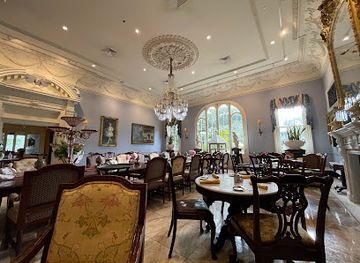 The Carriage House Restaurant