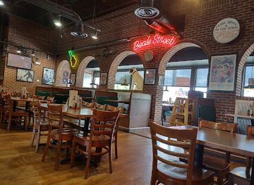 tennessee/pigeon-forge/restaurant/corky-s-ribs-bbq