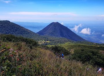 el-salvador/santa-ana/santa-ana-volcano-national-park/restaurant/santa-ana-volcano