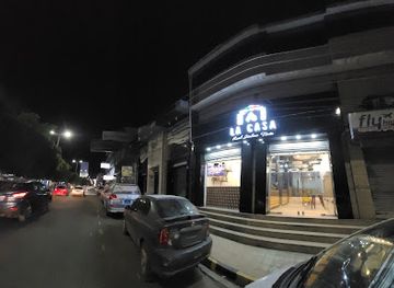 yemen/al-hajjarah-village/restaurant/la-casa-restaurant