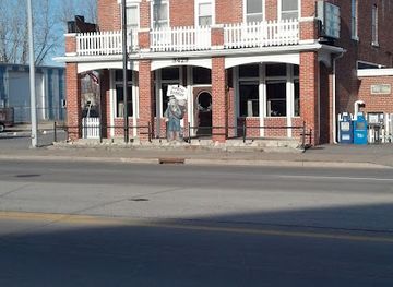 wisconsin/la-crosse/restaurant/hungry-peddler