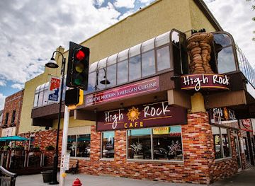 wisconsin/wisconsin-dells/restaurant/high-rock-cafe