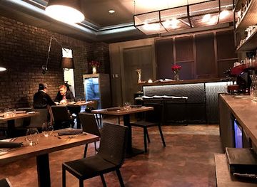 lithuania/vilnius/naujamiestis/restaurant/dine