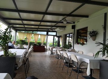 croatia/zagreb/jarun-lake/restaurant/jarunski-dvori