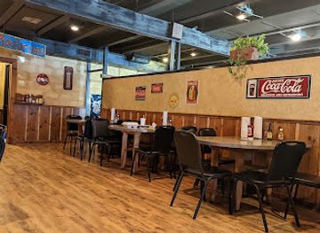louisiana/acadiana/restaurant/dwight-s-restaurant