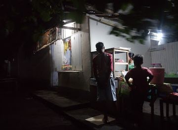 indonesia/banda-islands/restaurant/bakso-bandara