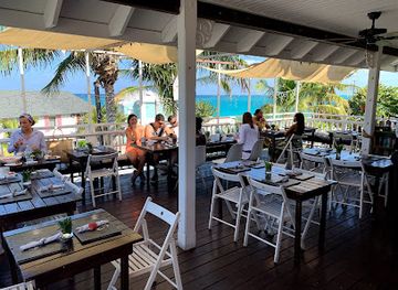 the-bahamas/nassau/restaurant/studio-cafe