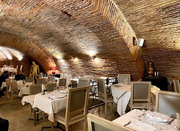 france/toulouse/restaurant/restaurant-les-caves-de-la-marechale
